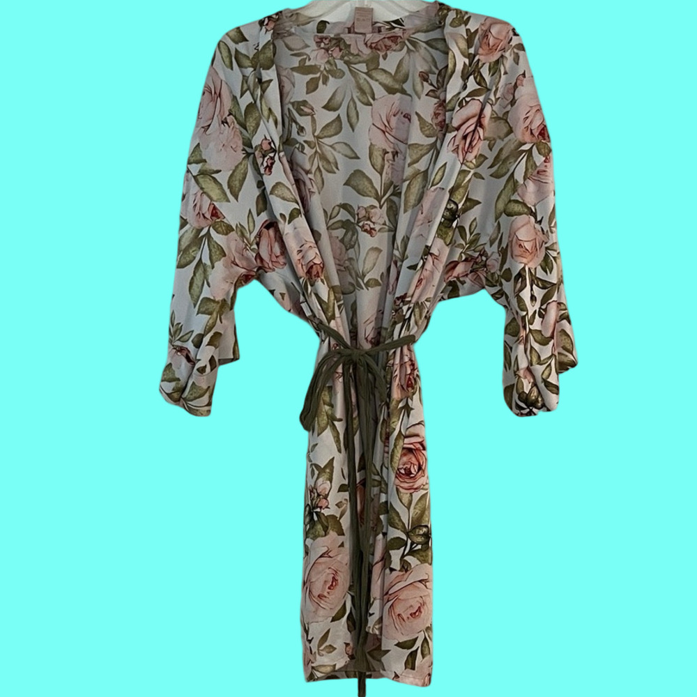 Floral Kimono with Pink and Green Pattern